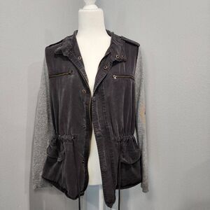 FOREVER 21 LIGHTWEIGHT GREY KNITTED SLEEVES JACKET SIZE M